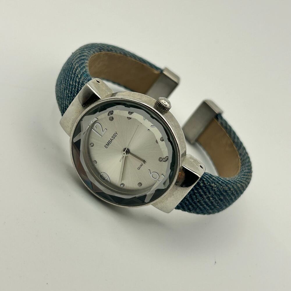 Vintage Embassy Women’s Quartz Watch Faceted Crystal Bezel Blue Denim Strap - Picture 4 of 8